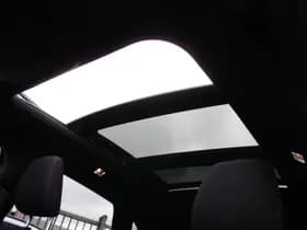 Ford Kuga 2.5 PHEV ST-Line thumbnail 9