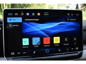 Volkswagen Golf Variant NEW 1.5 TSI LIFE thumbnail 36