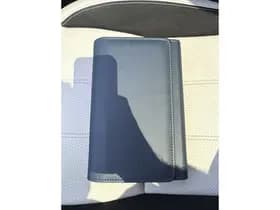 Land Rover Range Rover Velar 2.0 250PK AWD R-DYNAMIC BLACK PACK SE thumbnail 35