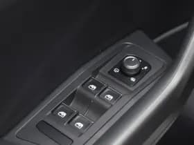 Volkswagen T-Roc Cabrio 1.5 TSI 150PK DSG R-LINE thumbnail 28