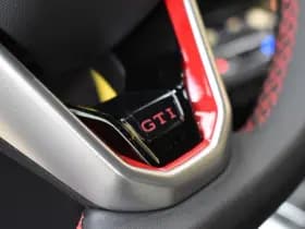 Volkswagen Polo 2.0 TSI GTI TSI 210PK DSG GTI-SPORT thumbnail 27