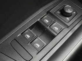 Volkswagen T-Roc Cabrio 1.5 TSI 150PK DSG R-LINE SPORT thumbnail 14