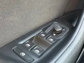 Volkswagen Passat Variant 1.4 TSI ACT 150PK CONNECTED SERIES+ thumbnail 18