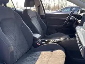 Volkswagen Golf 1.4 eHybrid 204PK DSG STYLE thumbnail 22