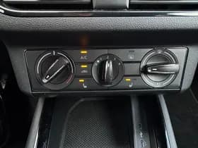 ŠKODA Kamiq 1.0 TSI 110PK Ambition thumbnail 12