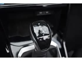 Volkswagen T-Roc Cabrio 1.5 TSI 150PK DSG R-LINE SPORT thumbnail 28