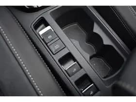 Volkswagen T-Roc Cabrio 1.5 TSI 150PK DSG R-LINE SPORT thumbnail 29