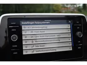 Volkswagen T-Roc Cabrio 1.5 TSI 150PK DSG R-LINE SPORT thumbnail 36