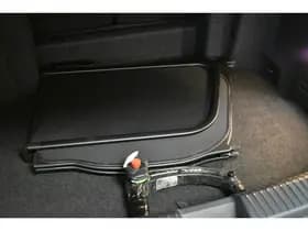 Volkswagen T-Roc Cabrio 1.5 TSI 150PK DSG R-LINE SPORT thumbnail 38