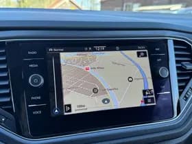 Volkswagen T-Roc Cabrio 1.5 TSI 150PK DSG R-LINE SPORT thumbnail 14