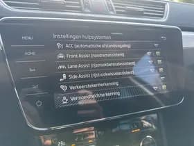 ŠKODA Superb Combi iV 218PK DSG HYBRID BUSINESS thumbnail 38