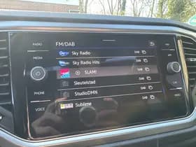 Volkswagen T-Roc TSI 110PK COMFORTLINE thumbnail 26