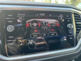 Volkswagen T-Roc TSI 110PK COMFORTLINE thumbnail 32