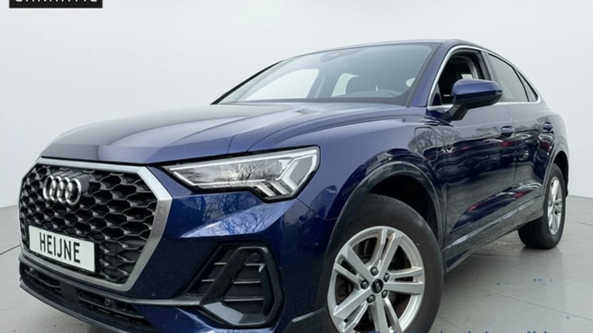 Audi Q3 Sportback 45 TFSI e 245PK BUSINESS EDITION — foto 1