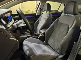 Volkswagen Golf 1.4 eHybrid 204PK DSG STYLE thumbnail 16