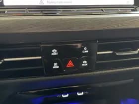 Volkswagen Golf 1.4 eHybrid 204PK DSG STYLE thumbnail 29