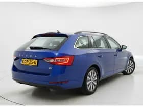 ŠKODA Superb Combi iV 218PK DSG HYBRID BUSINESS thumbnail 3