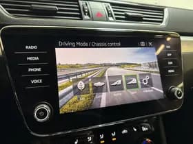 ŠKODA Superb Combi iV 218PK DSG HYBRID BUSINESS thumbnail 32