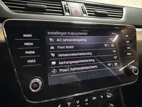 ŠKODA Superb Combi iV 218PK DSG HYBRID BUSINESS thumbnail 39