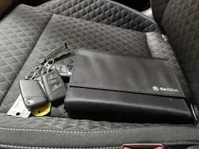 ŠKODA Superb Combi iV 218PK DSG HYBRID BUSINESS thumbnail 40