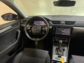 ŠKODA Superb Combi iV 218PK DSG HYBRID BUSINESS thumbnail 8