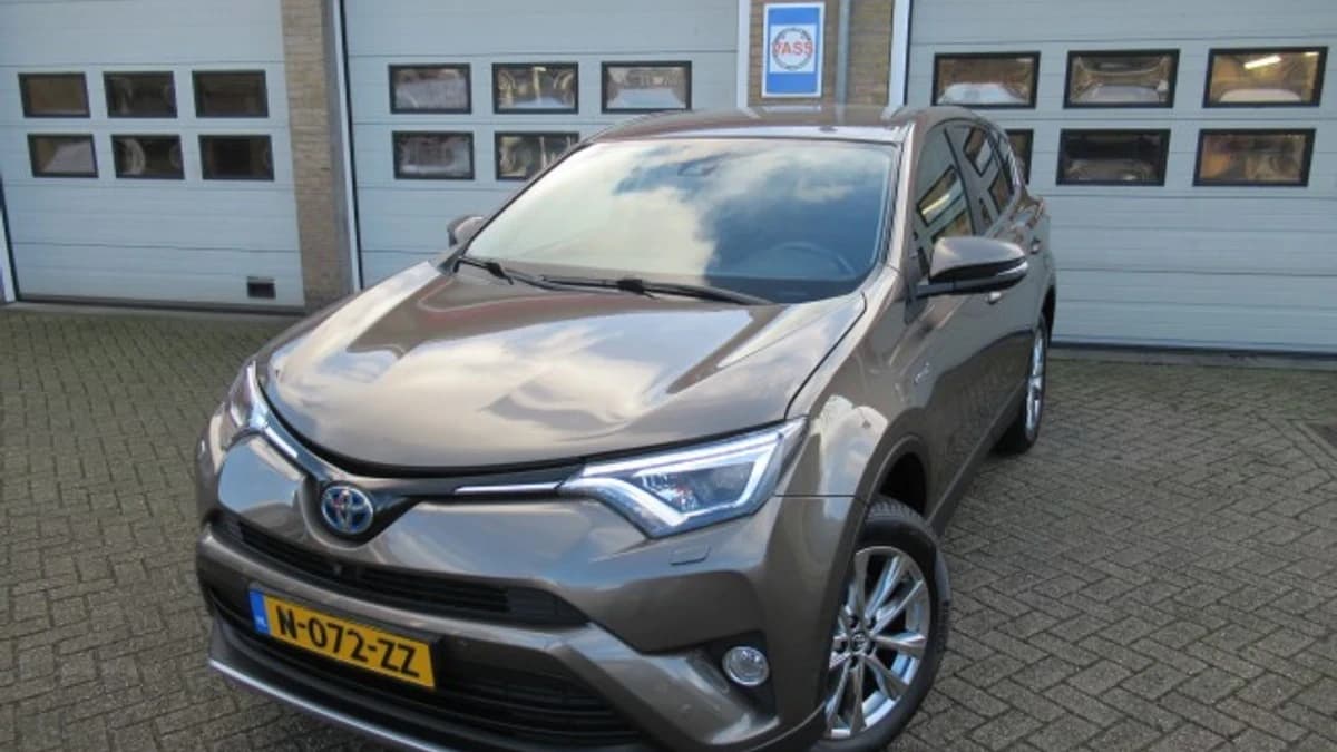 Toyota RAV4 2.5 Hybrid Dynamic — foto 1