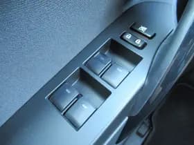 Toyota Auris 1.8 Hybrid Dynamic Go PARELMOERLAK thumbnail 7