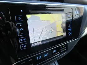 Toyota Auris 1.8 Hybrid Dynamic Go PARELMOERLAK thumbnail 10