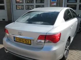 Toyota Avensis 1.6 VVTi Comfort thumbnail 17