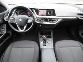 BMW 1-serie 118i Executive Edition thumbnail 4