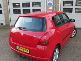 Suzuki Swift 1.5 Exclusive thumbnail 2