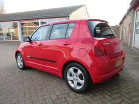 Suzuki Swift 1.5 Exclusive thumbnail 12