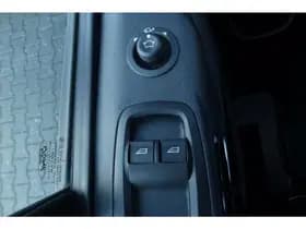 Ford Transit Custom 320 2.0 TDCI L2H1 thumbnail 33