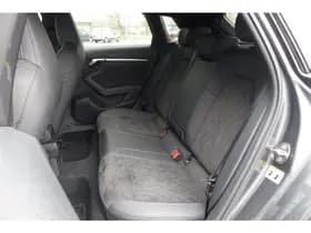 Audi A3 Sportback 45 TFSI e S edition Competition Daytonagrijs pareleffect thumbnail 17