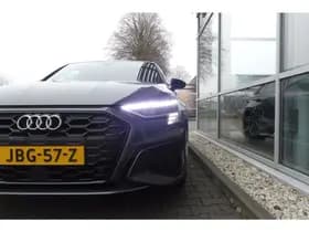 Audi A3 Sportback 45 TFSI e S edition Competition Daytonagrijs pareleffect thumbnail 3