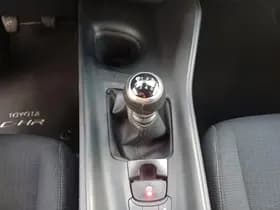 Toyota C-HR thumbnail 15