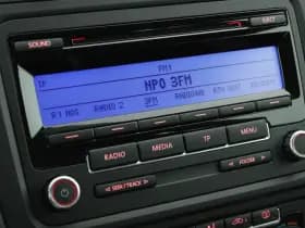 Volkswagen Golf R 2.0 270pk H6 4-Motion NL Auto 1e Eigenaar Xenon Cruise Control Parkeersensoren thumbnail 18