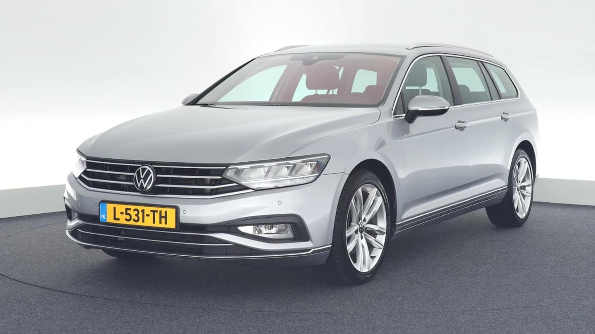 Volkswagen Passat Variant 1.5 TSI 150pk DSG Elegance Business + Camera Head-Up Virtual Cockpit Navigatie — foto 1