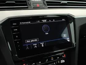 Volkswagen Passat Variant 1.5 TSI 150pk DSG Elegance Business + Camera Head-Up Virtual Cockpit Navigatie thumbnail 21