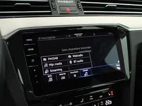 Volkswagen Passat Variant 1.5 TSI 150pk DSG Elegance Business + Camera Head-Up Virtual Cockpit Navigatie thumbnail 26