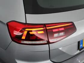 Volkswagen Passat Variant 1.5 TSI 150pk DSG Elegance Business + Camera Head-Up Virtual Cockpit Navigatie thumbnail 37