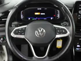 Volkswagen T-Roc 1.5 TSI 150pk DSG Style Camera Panoramadak IQ.Light Stoelverwarming Carplay thumbnail 20