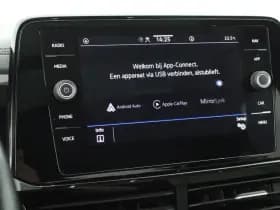 Volkswagen T-Roc 1.5 TSI 150pk DSG Style Camera Panoramadak IQ.Light Stoelverwarming Carplay thumbnail 22