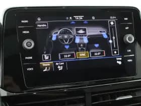 Volkswagen T-Roc 1.5 TSI 150pk DSG Style Camera Panoramadak IQ.Light Stoelverwarming Carplay thumbnail 25
