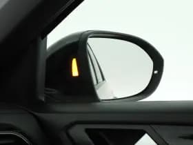 Volkswagen T-Roc 1.5 TSI 150pk DSG Style Camera Panoramadak IQ.Light Stoelverwarming Carplay thumbnail 5