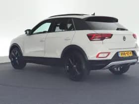 Volkswagen T-Roc 1.5 TSI 150pk DSG Style Camera Panoramadak IQ.Light Stoelverwarming Carplay thumbnail 10