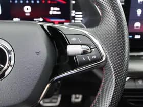 Škoda Octavia Combi RS 1.4 TSI IV 245pk DSG Camera Keyless Memory Stoelverwarming Carplay thumbnail 21