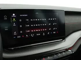 Škoda Octavia Combi RS 1.4 TSI IV 245pk DSG Camera Keyless Memory Stoelverwarming Carplay thumbnail 26