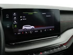 Škoda Octavia Combi RS 1.4 TSI IV 245pk DSG Camera Keyless Memory Stoelverwarming Carplay thumbnail 31