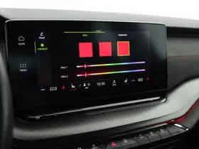 Škoda Octavia Combi RS 1.4 TSI IV 245pk DSG Camera Keyless Memory Stoelverwarming Carplay thumbnail 34